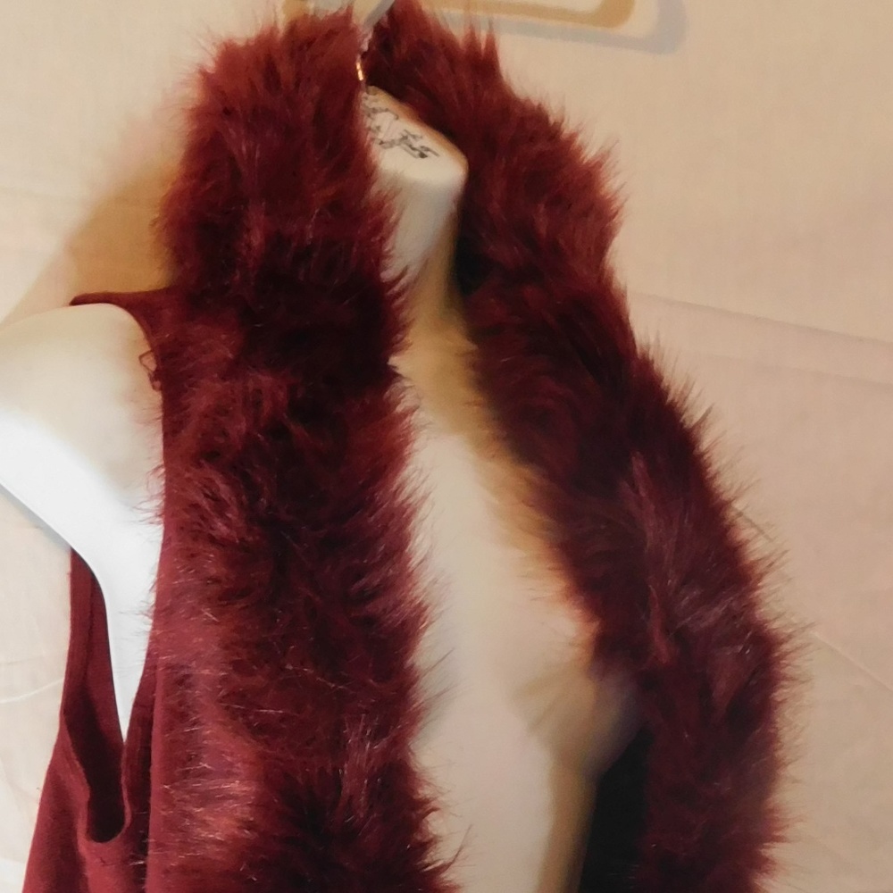 LONG VEST WITH FAUX FUR TRIM